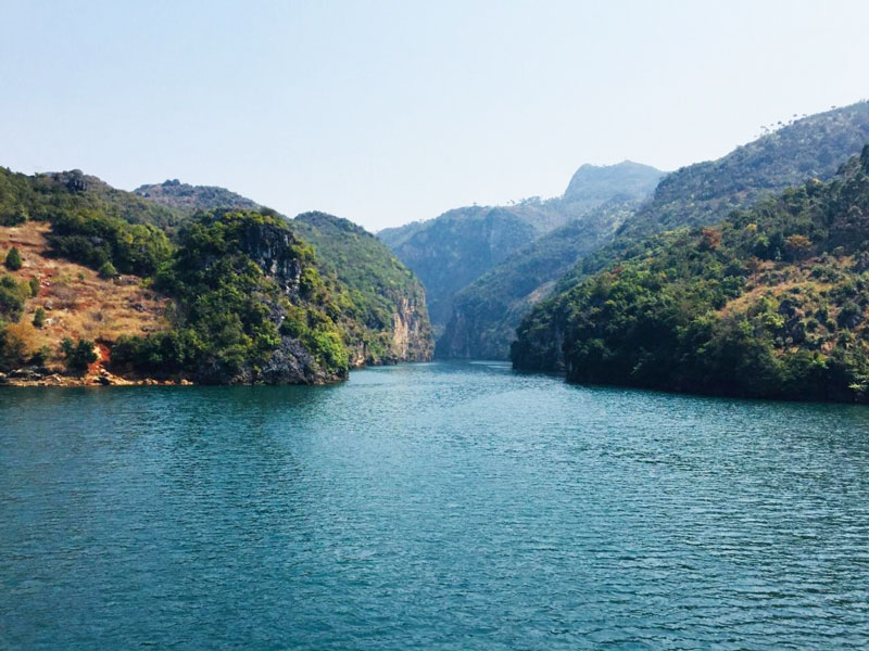 曲靖鲁布革三峡风景区图片