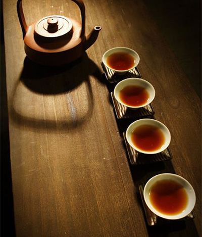 喝茶的艺术就是——不提艺术,只喝茶